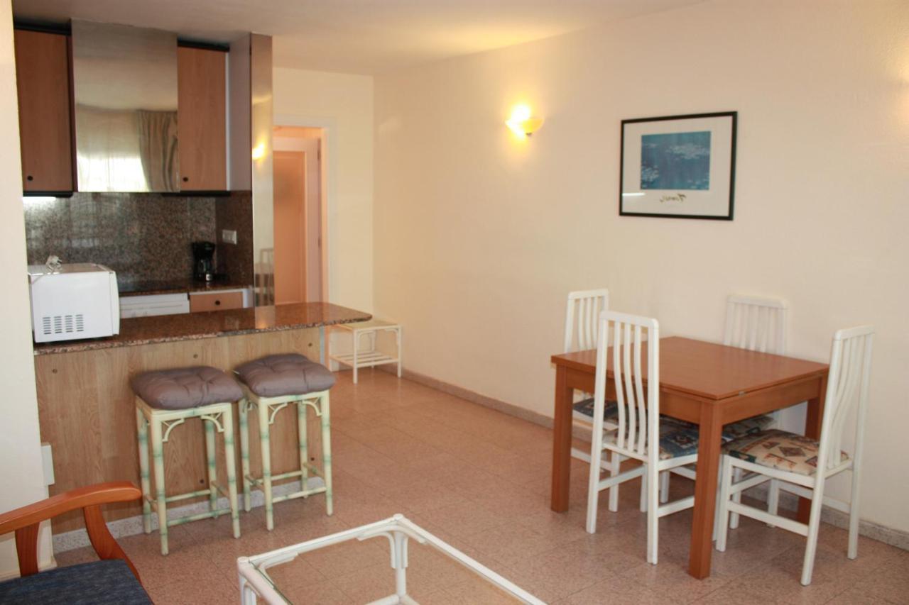 Apartamentos Aventura 萨洛 外观 照片