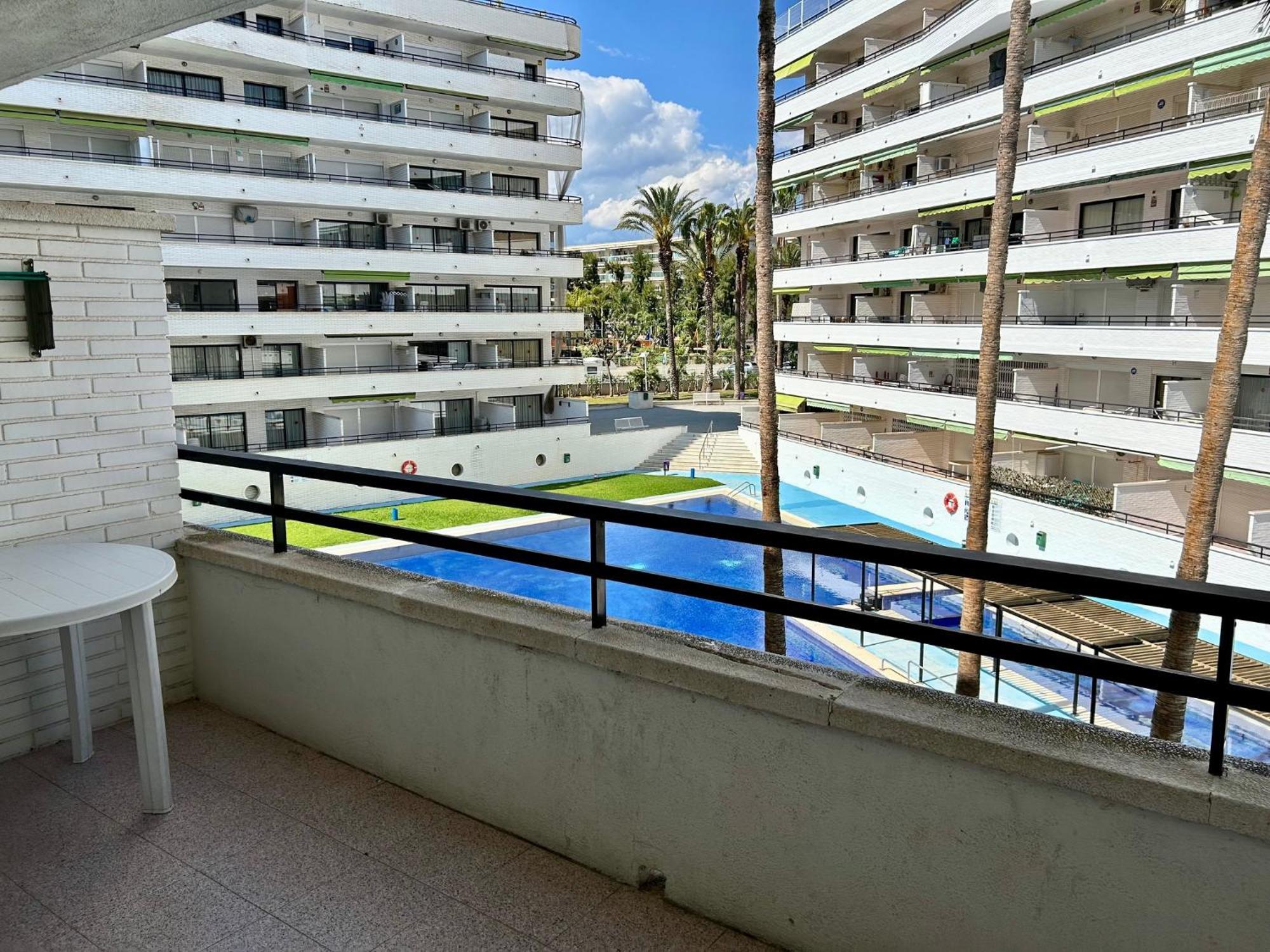Apartamentos Aventura 萨洛 外观 照片