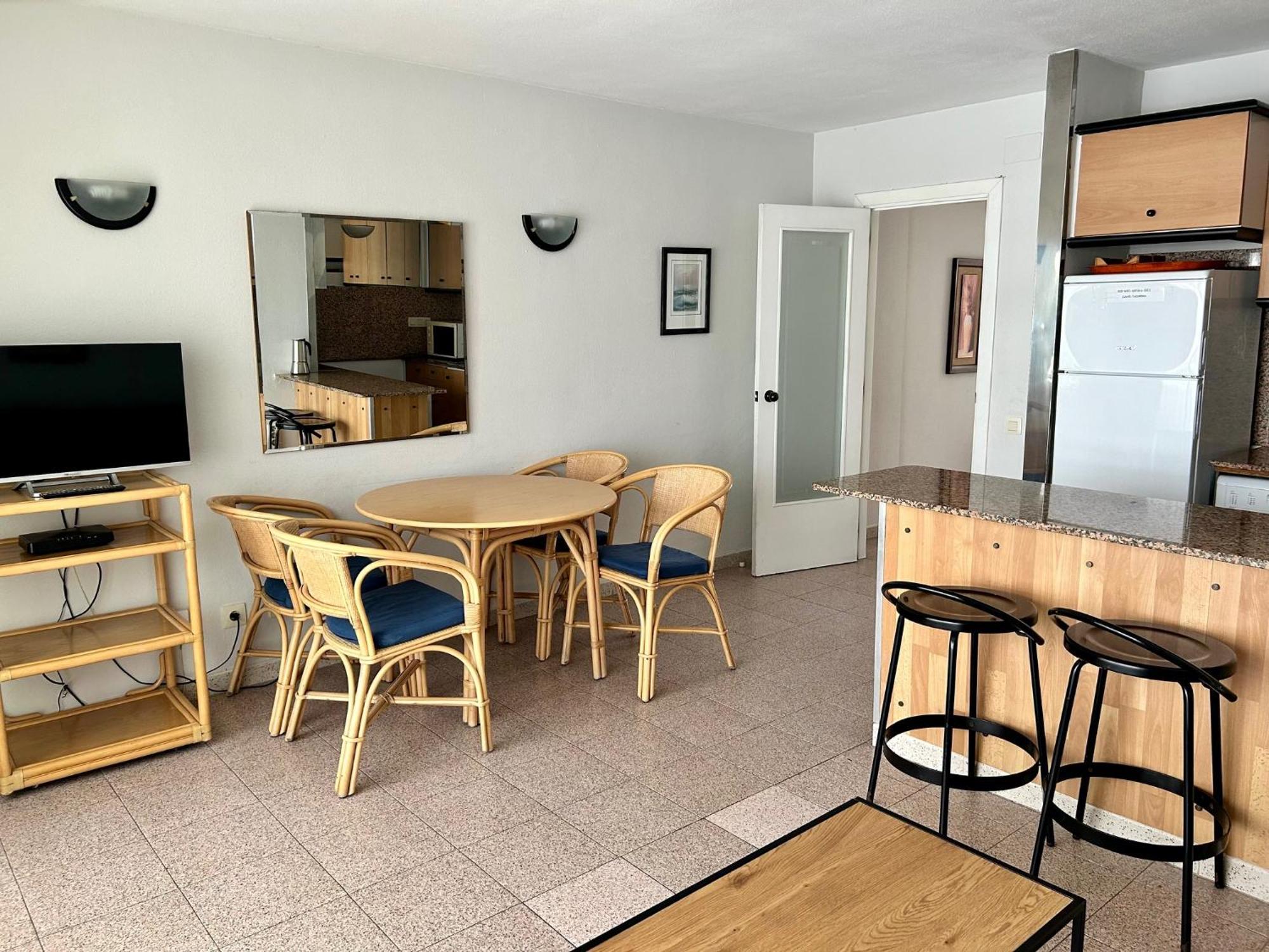 Apartamentos Aventura 萨洛 外观 照片
